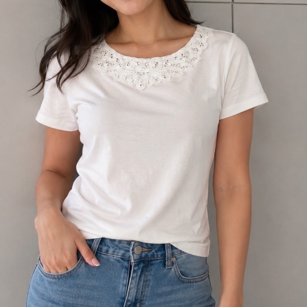 Lauren Ralph Lauren Cream Short Sleeve Top with Lace Yoke. Size M